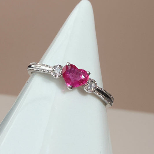 Vintage Ruby Diamond Ring
