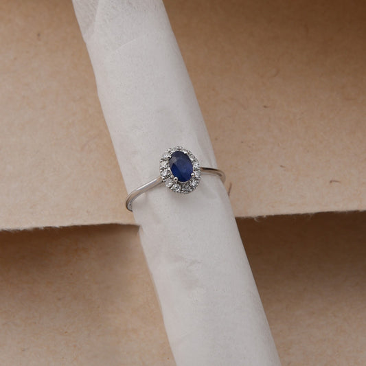No Heat Sapphire Diamond Ring