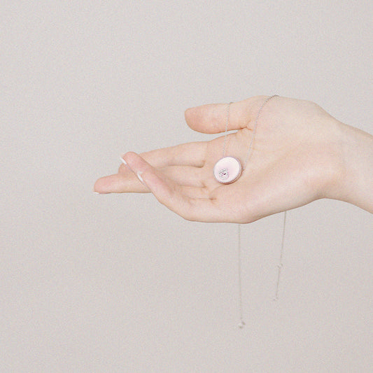 Restless Twelf tacna - Libra Necklace