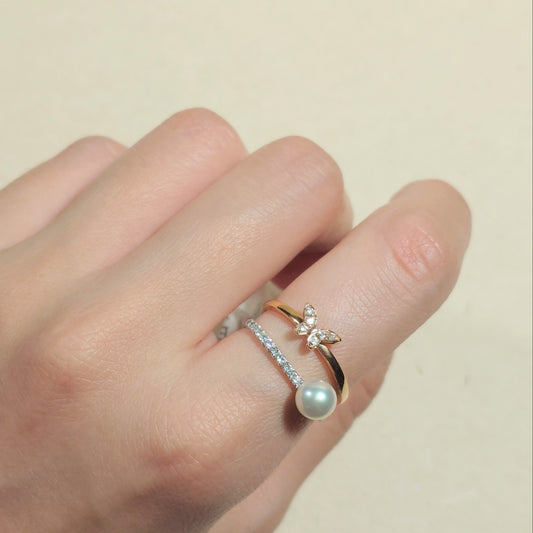 Dewy Papillon Ring