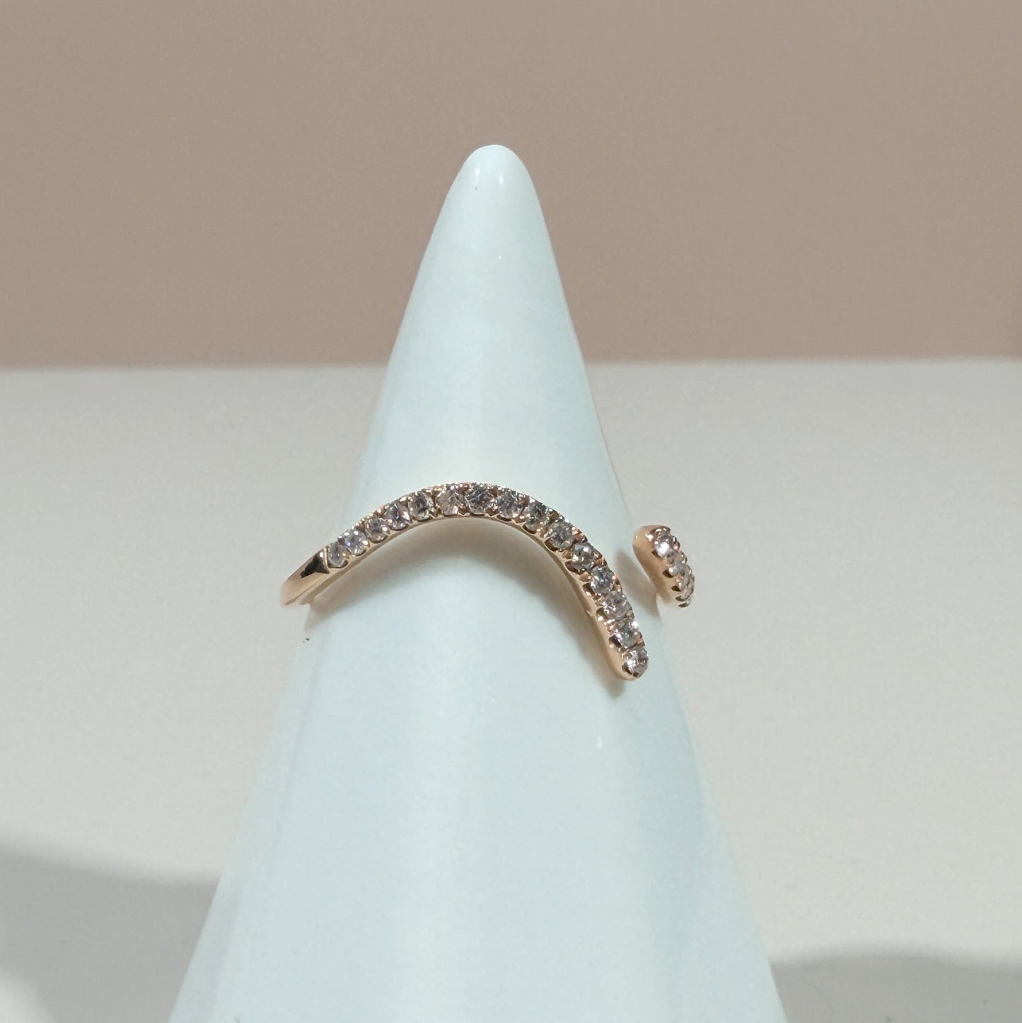 Amaoto Diamonds Ring (R11802)